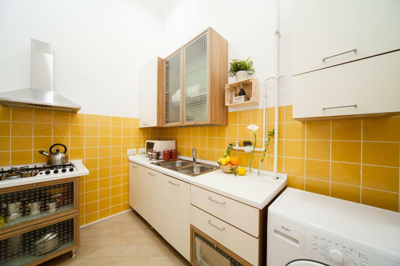 Napoli Centro Suite - Duomo Apartment Dış mekan fotoğraf